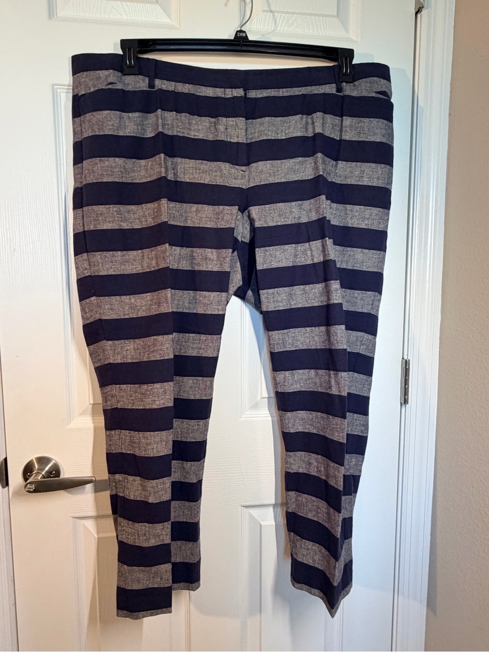 GAP Navy and Gray Striped Women's Pants